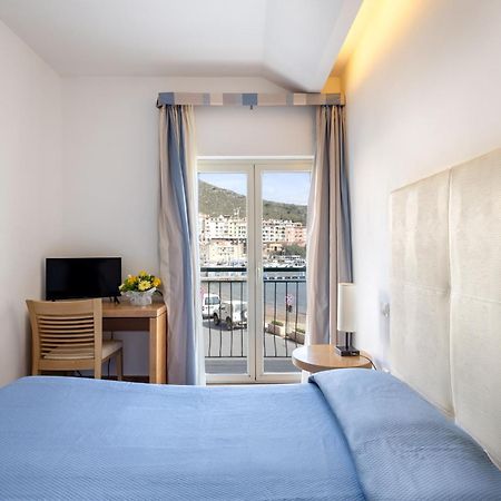 Bi Hotel بورتو إركولي المظهر الخارجي الصورة
